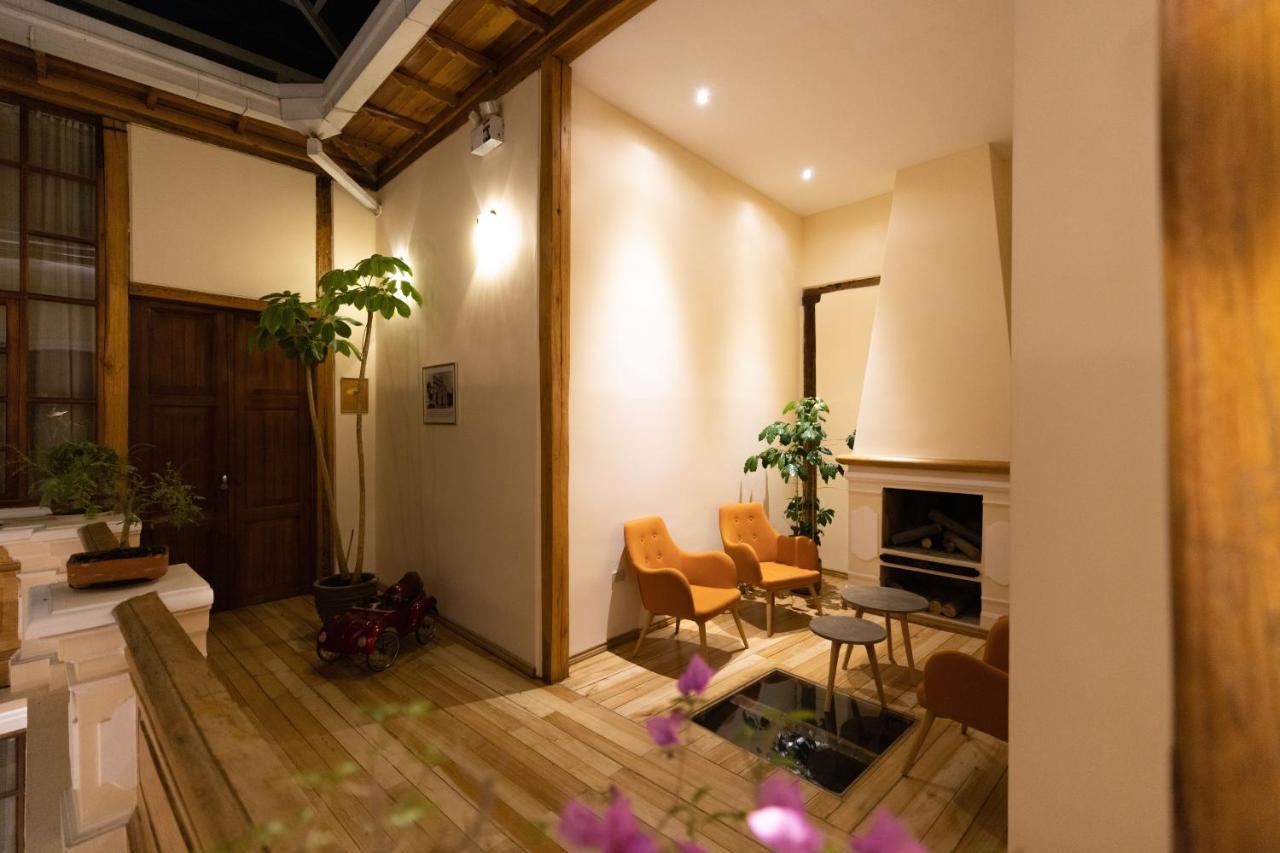 Casa El Eden Hotel Quito Exterior photo