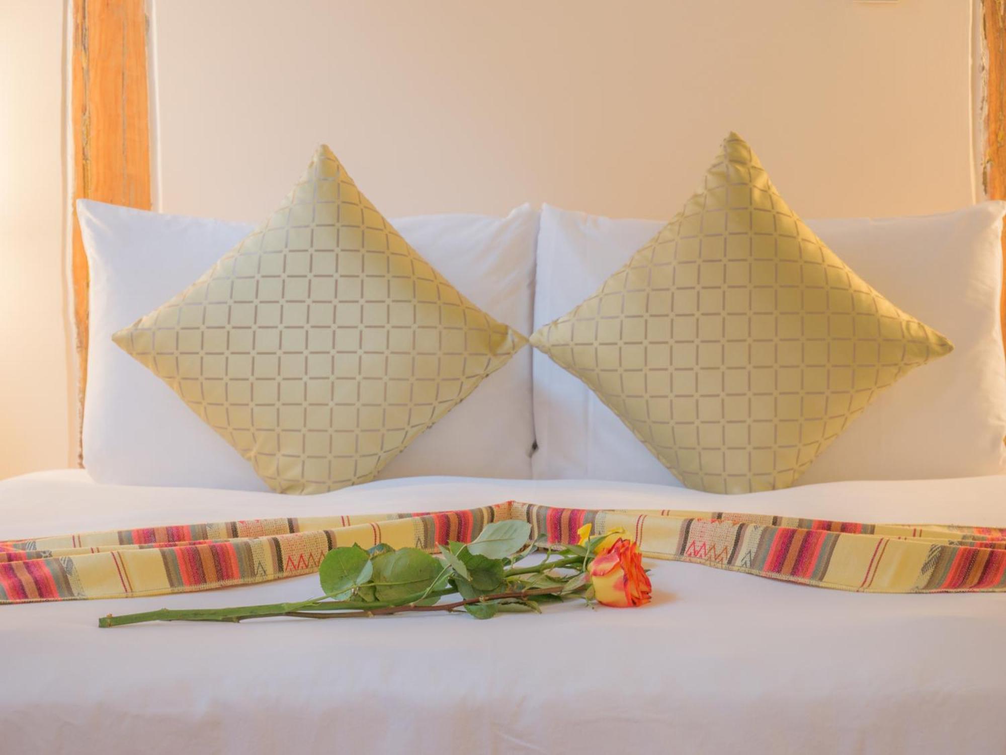 Casa El Eden Hotel Quito Room photo